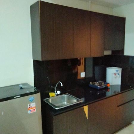 Puri Orchard Apartment Джакарта Екстериор снимка